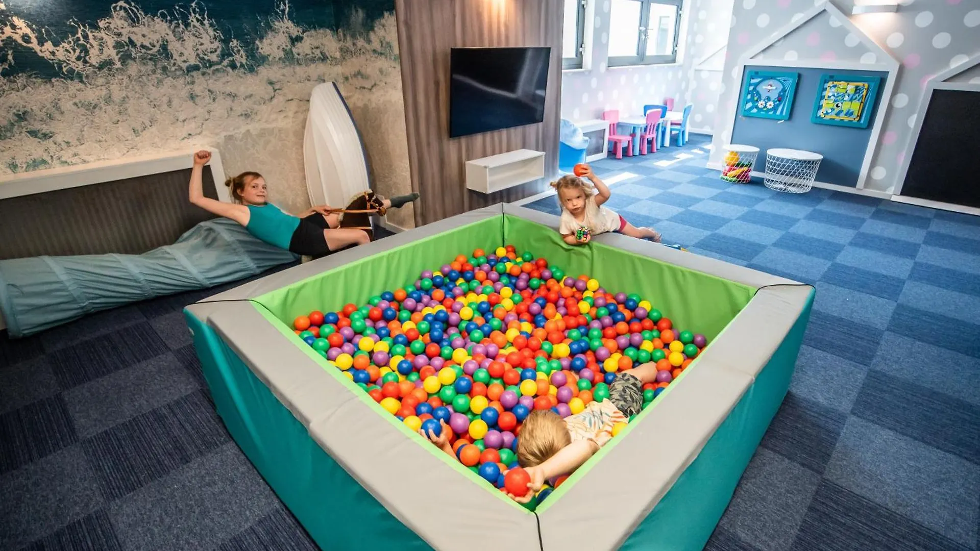 Sanatorium Muszelka Hotel Kolobrzeg 3*,  Poland
